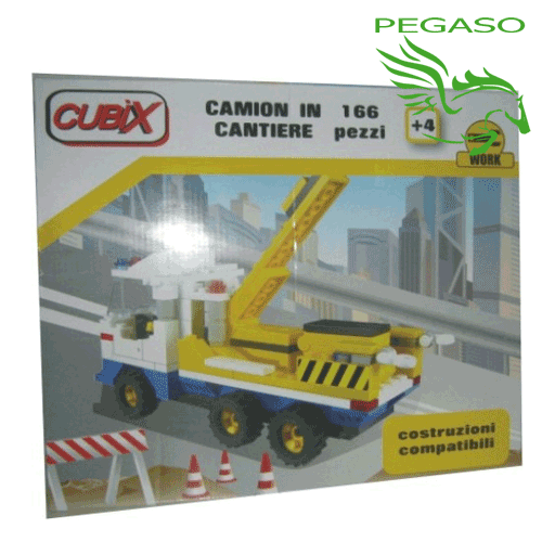 CUBIX - Camion in cantiere CUBIX - Camion in cantiere